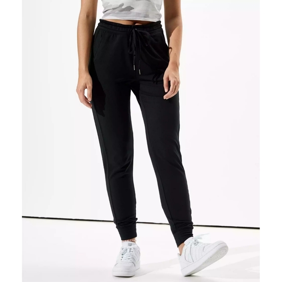 Tahari sport joggers Clearance